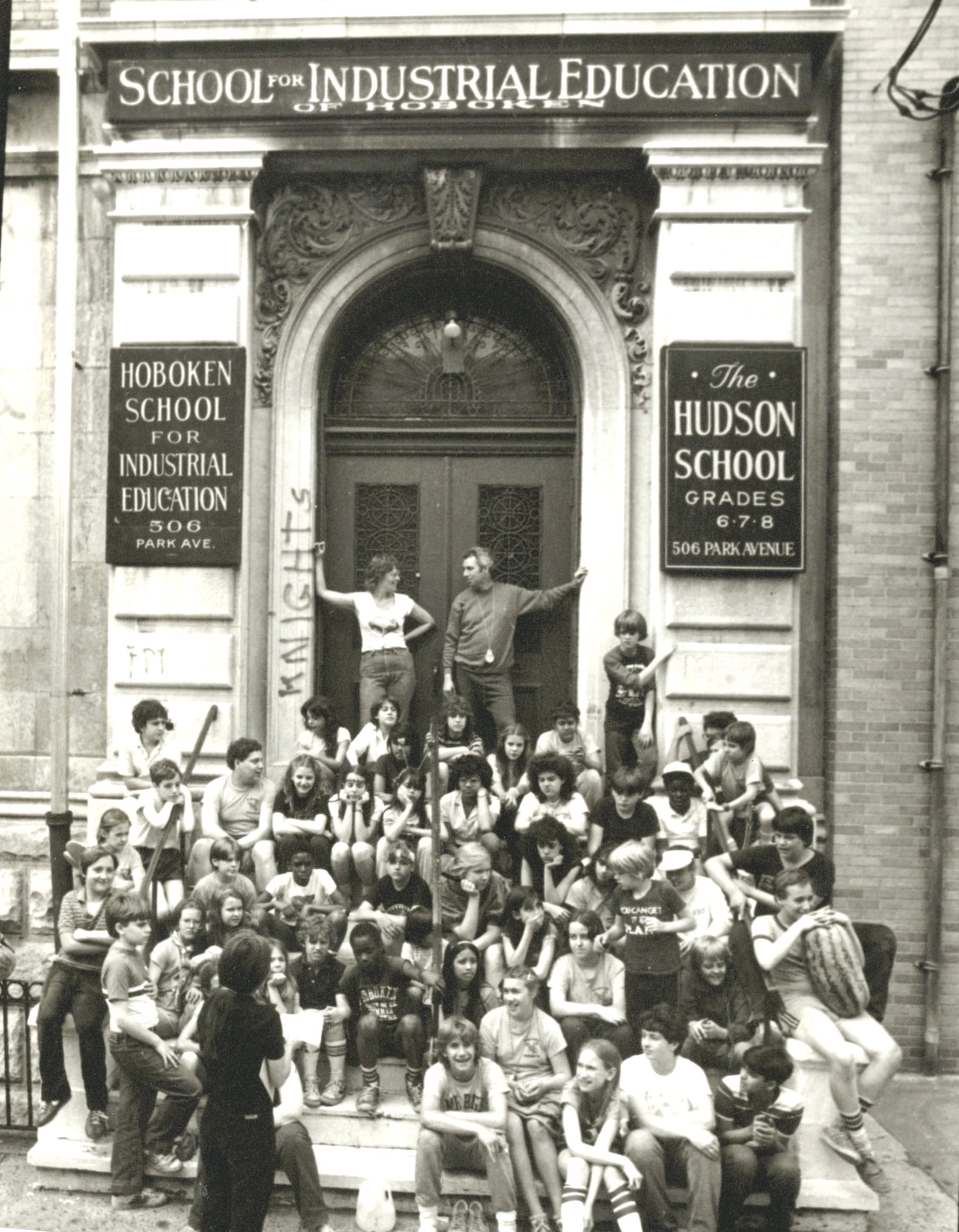 Students and teachers gathered on the front steps of The Hudson School’s early home at 506 Park Avenue in Hoboken.